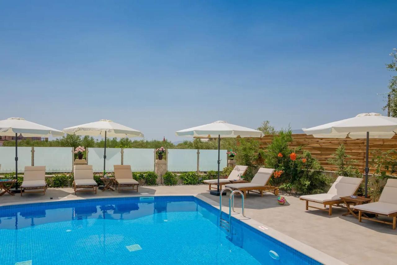 Villa Bella Sole Kalipadhon Bagian luar foto